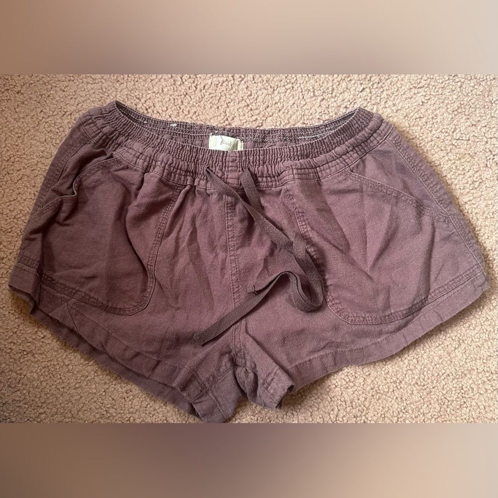 Altar’d State Women's Casual Neutralized Purple Shorts large linen blend